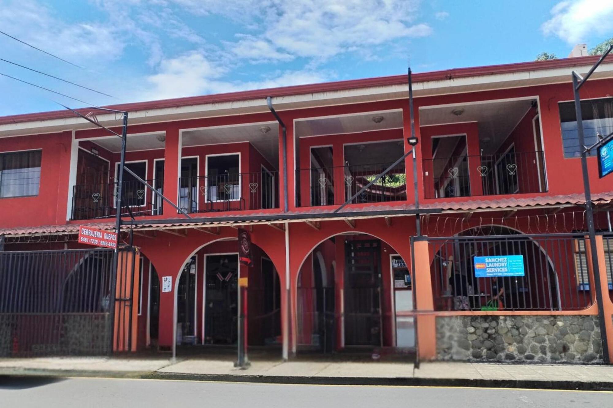 Hospedaje Papalotes Quepos Exterior photo